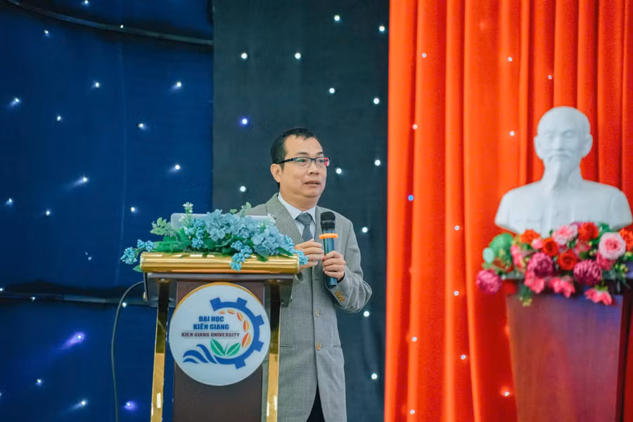 dai-hoc-kien-giang-0.jpg