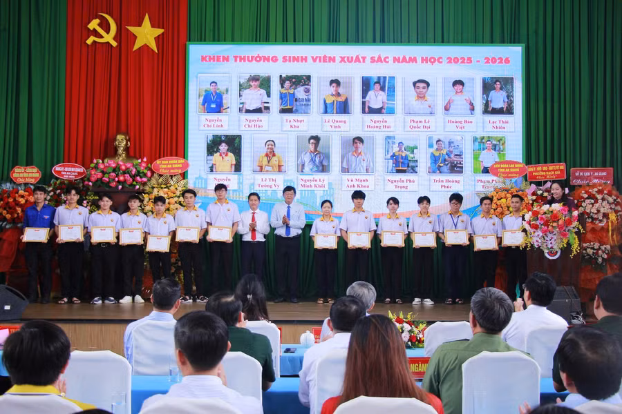0-kgc-khai-giang-12.jpg