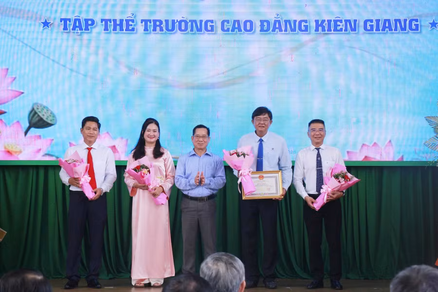 0-kgc-khai-giang-11.jpg