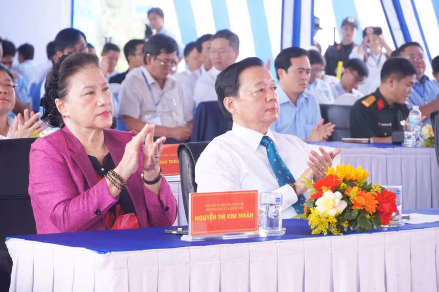 cao-toc-thong-xe-4.jpg