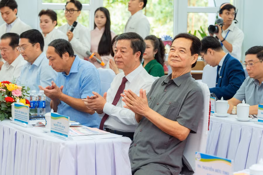 ag-nha-xuat-ban-01.jpg