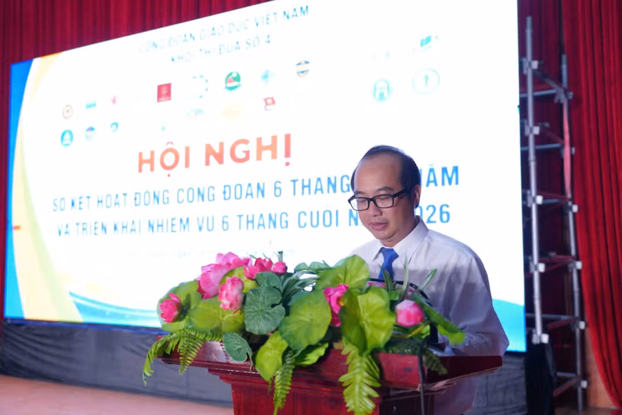 0-cong-doan.jpg