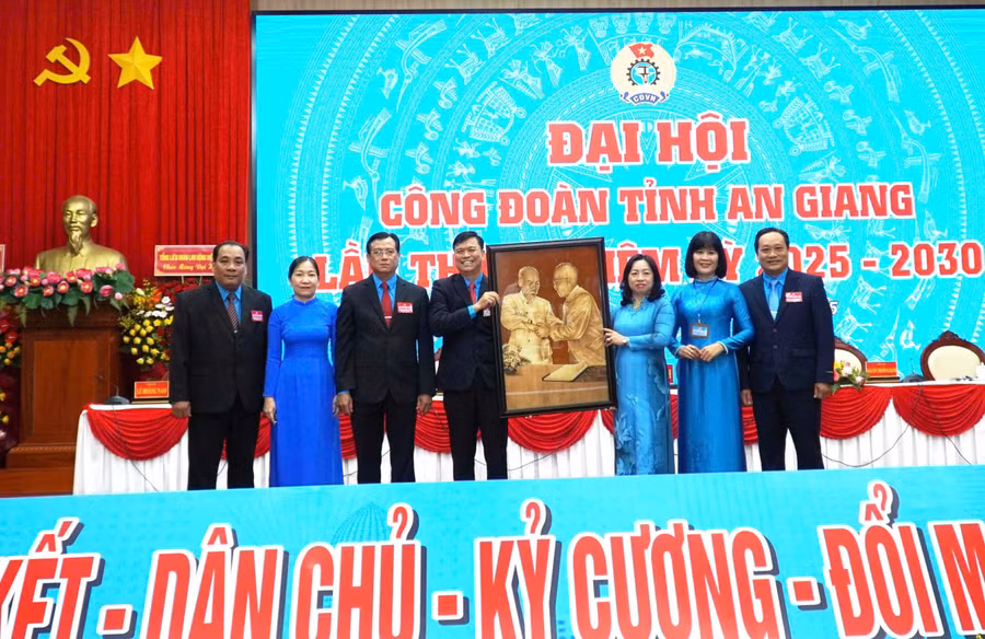 ag-cong-doan-6.jpg
