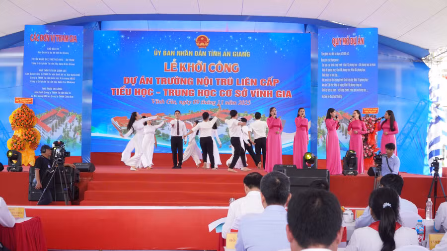 khoi-cong-truong-4.jpg