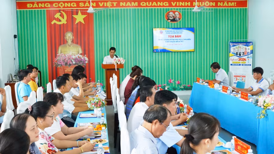 huong-nghiep-kien-giang-4.jpg