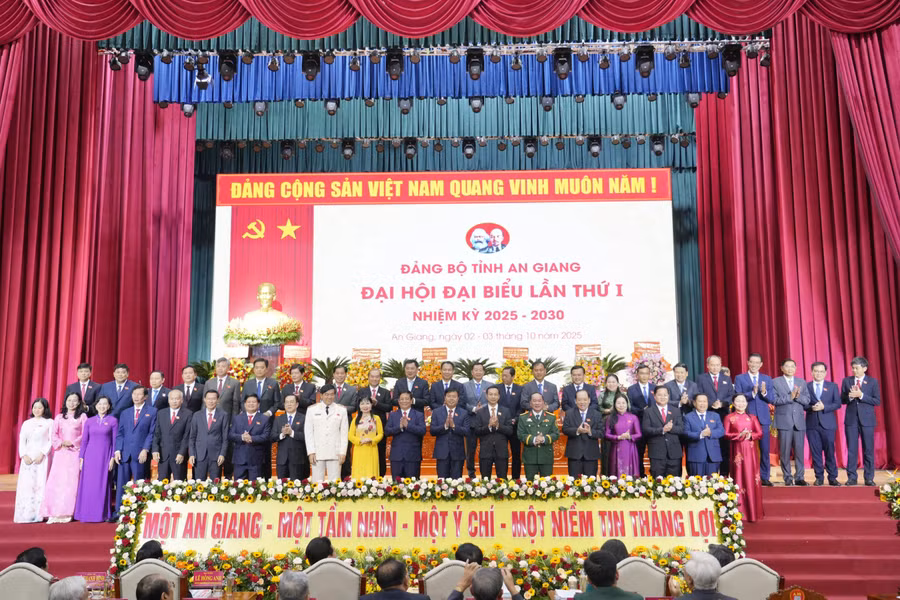 ra-mat-0.jpg