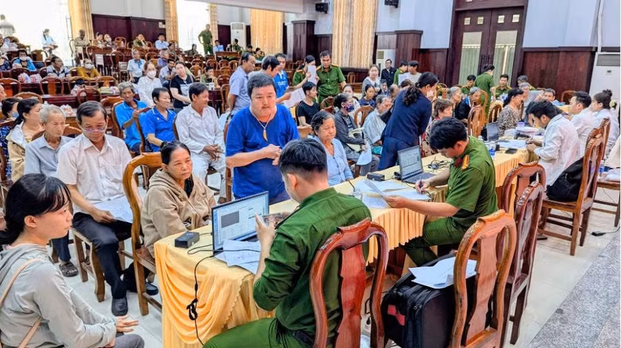 0-ag-thu-nhan-mau-2-0.jpg