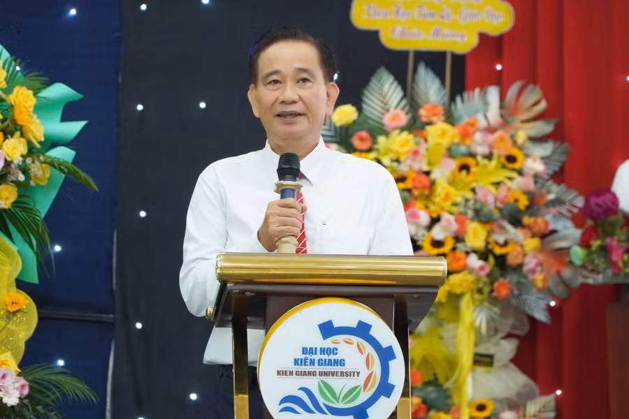 12-nam-kgu-1.jpg