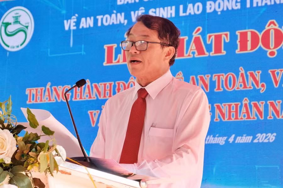 thang-cong-nhan.jpg