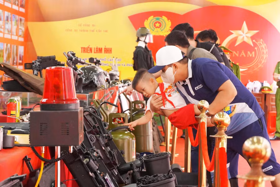 cong-an-nhan-dan-5.jpg
