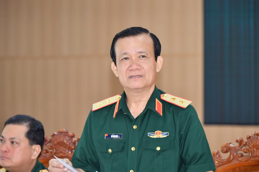 chi-huy-truong-2.jpg