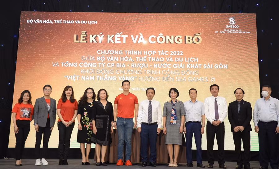 Với mục tiêu thu thập hàng triệu lời cổ vũ cho thể thao Việt Nam, sau 1 tháng khi chiến dịch phát động, Bia Saigon sẽ đóng góp 5 tỉ đồng để hỗ trợ các hoạt động đào tạo, tập huấn, phát triển các tài năng thể thao, hướng tới những thành tích quốc tế, với mong muốn mang đến những điều tốt đẹp nhất cho thể thao Việt Nam.