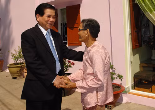 Lãnh đạo Đảng, Nhà nước thăm, chúc Tết các địa phương