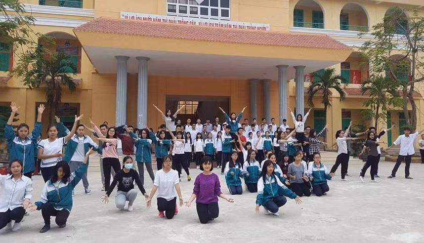 Trường học thực sự là điểm đến hạnh phúc của cả thầy cô và học trò.