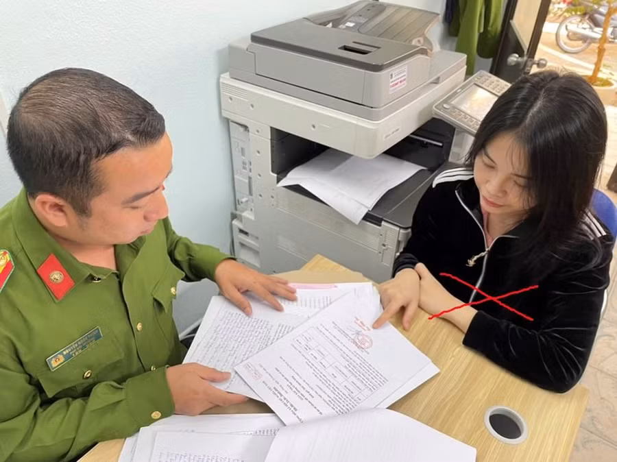 Lại Phương Thảo làm việc với cơ quan công an.