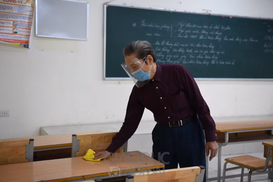 Tính đến ngày 3/12, có 44 học sinh tiêm ở bệnh viện, 6 trường hợp chưa tiêm.