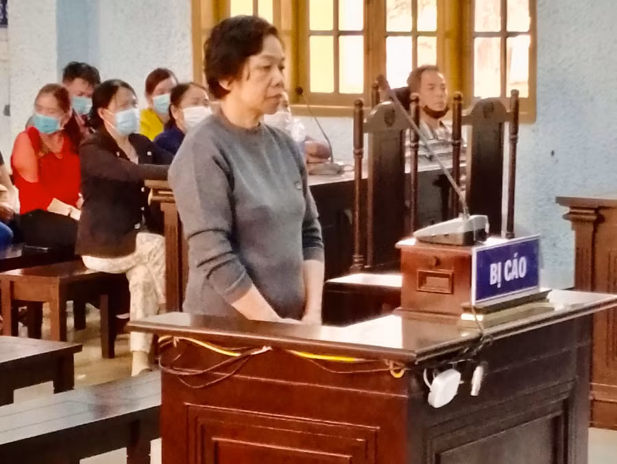 Phan Thị Kim Mai tại phiên tòa xét xử.