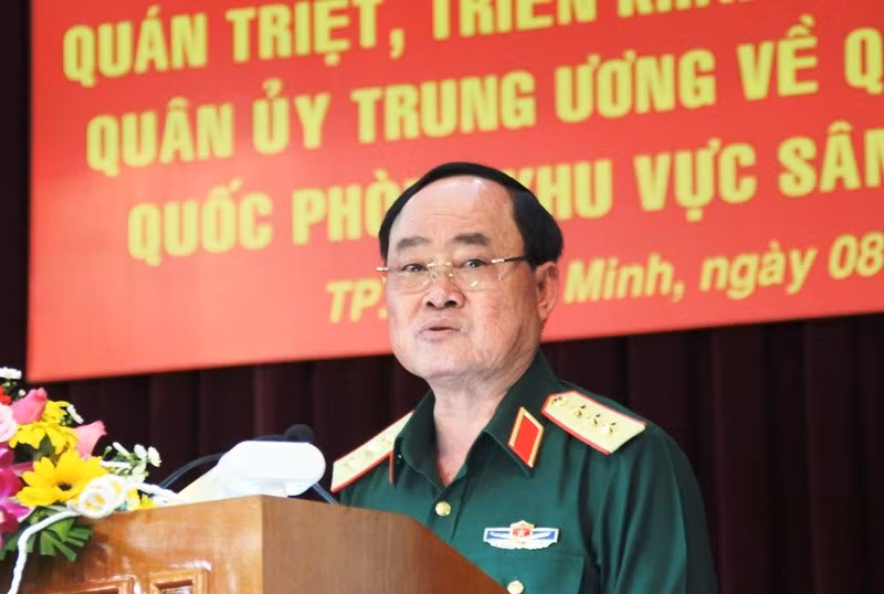 Thượng tướng Trần Đơn phát biểu tại hội nghị. Ảnh PLO
