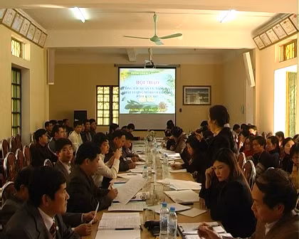 Các đại biểu phát biểu nhiều ý kiến 