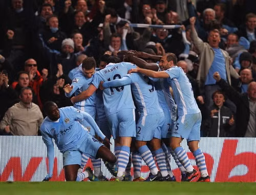 Tevez tái xuất, Man City ngược dòng hạ Chelsea ảnh 1 Man City đã có chiến thắng vô cùng quan trọng