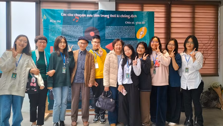 Sự kiện 'Thời Thanh Ấn' đã diễn ra thành công, mang đến những góc nhìn mới về Hà Nội cho người tham quan cũng như đánh dấu một dấu mốc quan trọng trong hành trình phát triển và lan tỏa tình yêu, văn hóa Thủ đô tới mọi người. Sự kiện 'Thời Thanh Ấn' đã diễn ra thành công, mang đến những góc nhìn mới về Hà Nội cho người tham quan cũng như đánh dấu một dấu mốc quan trọng trong hành trình phát triển và lan tỏa tình yêu, văn hóa Thủ đô tới mọi người.