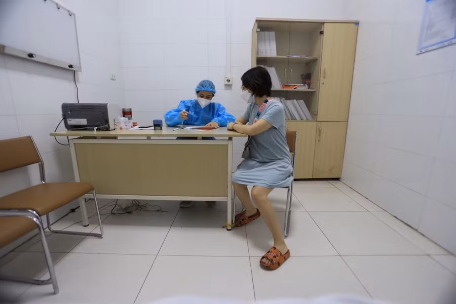 Gần 500 sản phụ được tiêm vắc xin phòng Covid-19 ảnh 5