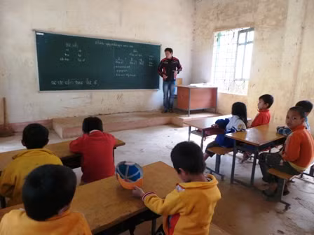 Không ghi thời hạn luân chuyển trong quyết định điều động có được hưởng phụ cấp thu hút?
