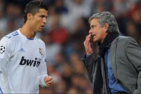C. Ronaldo muốn giành mọi danh hiệu cùng HLV Jose Mourinho