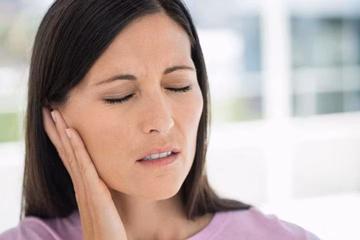Dùng thuốc giảm đau lâu dài có thể làm tăng nguy cơ giảm thính lựcẢnh: HEALTH. USNEWS