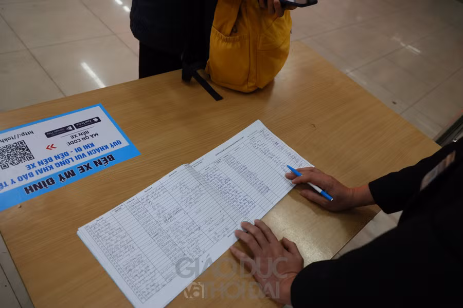 Nhiều bến xe ở Hà Nội đìu hiu những ngày cuối năm ảnh 6