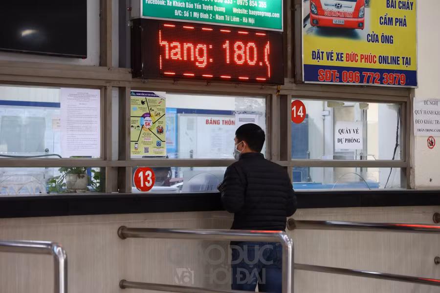 Nhiều bến xe ở Hà Nội đìu hiu những ngày cuối năm ảnh 5