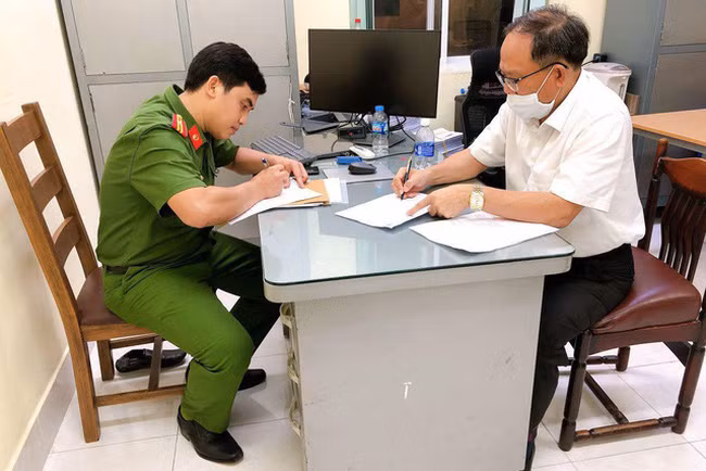 Nguyên Phó Bí thư Thường trực Thành ủy TP. HCM Tất Thành Cang bị đề nghị truy tố. Ảnh: Dân Trí