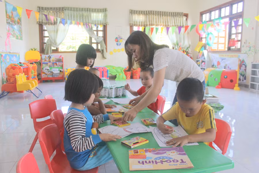 Các cháu mầm non Trường Hoa Phong Ba, huyện đảo Cồn Cỏ.