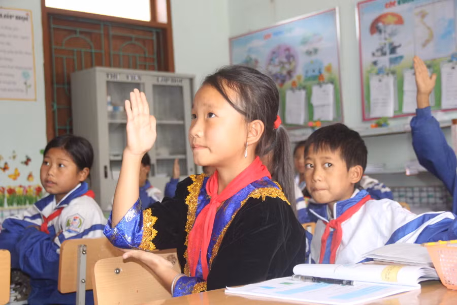 Học sinh Trường tiểu học Nậm Cắn I (Kỳ Sơn, Nghệ An)
