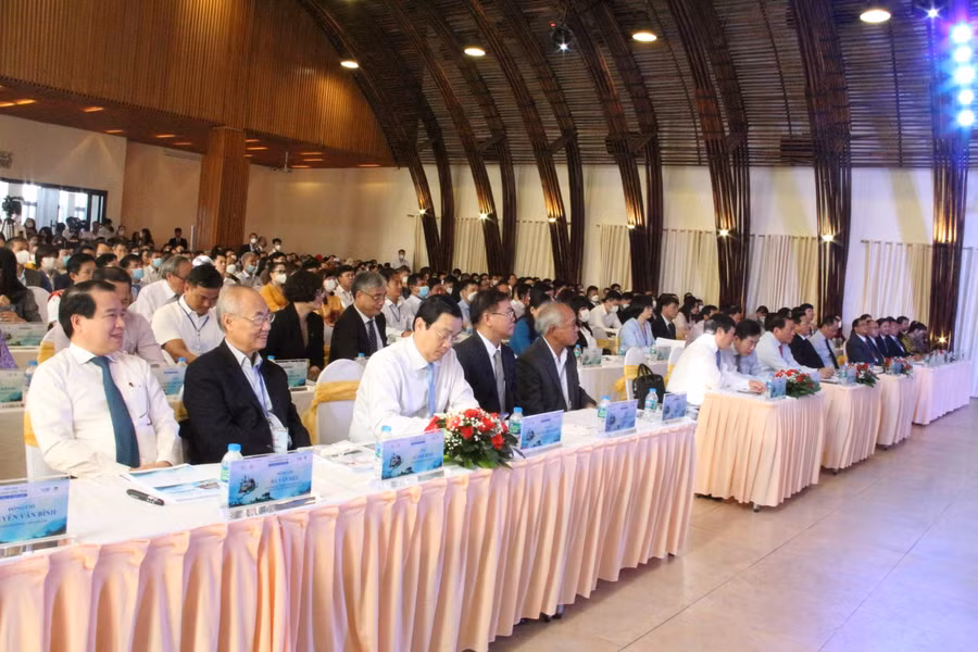 Diễn đàn “Du lịch Kon Tum - Tiềm năng và triển vọng” có sự tham dự của khoảng 500 đại biểu.