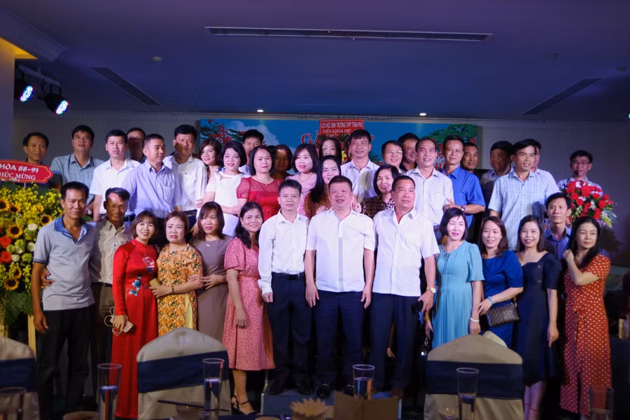 Đông đảo các thế hệ học sinh trường Trần Phú sinh sống ở các tỉnh phía Nam tựu tề về TP HCM để cùng hội ngộ tại cuộc gặp ý nghĩa này