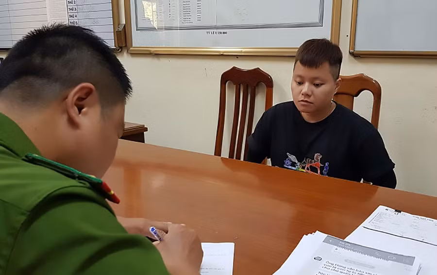 Nông Thị Loan làm việc với cơ quan công an.