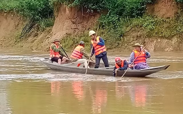 Lực lượng tìm kiếm đã tìm thấy nạn nhân phía hạ lưu Rào Bội