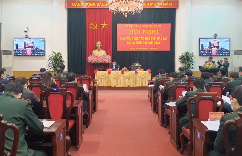Toàn cảnh hội nghị.