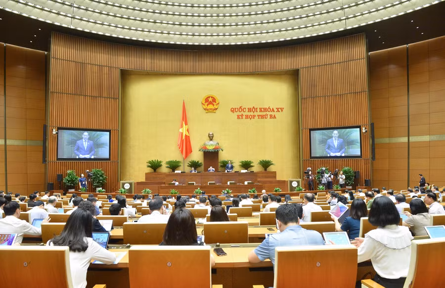 Toàn cảnh Phiên họp