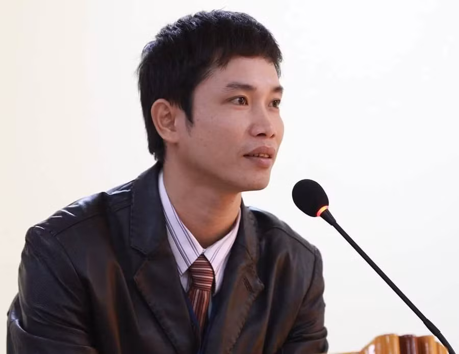 Ông Trần Hữu Châu Giang – Phó Hiệu trưởng Trường Cao đẳng Công nghiệp Huế Ông Trần Hữu Châu Giang – Phó Hiệu trưởng Trường Cao đẳng Công nghiệp Huế