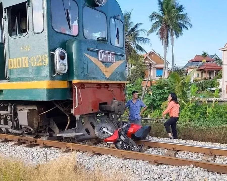 Hiện trường vụ tai nạn tại xã Kim Liên (huyện Kim Thành).