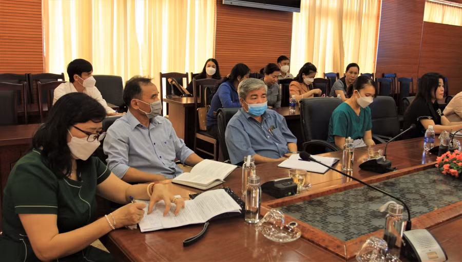 Các đại biểu tham dự Hội thảo.