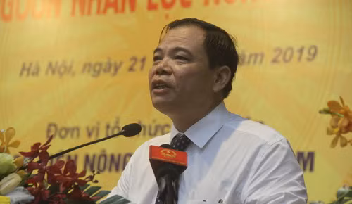 Bộ trưởng Bộ Nông nghiệp và Phát triển Nông thôn Nguyễn Xuân Cường phát biểu