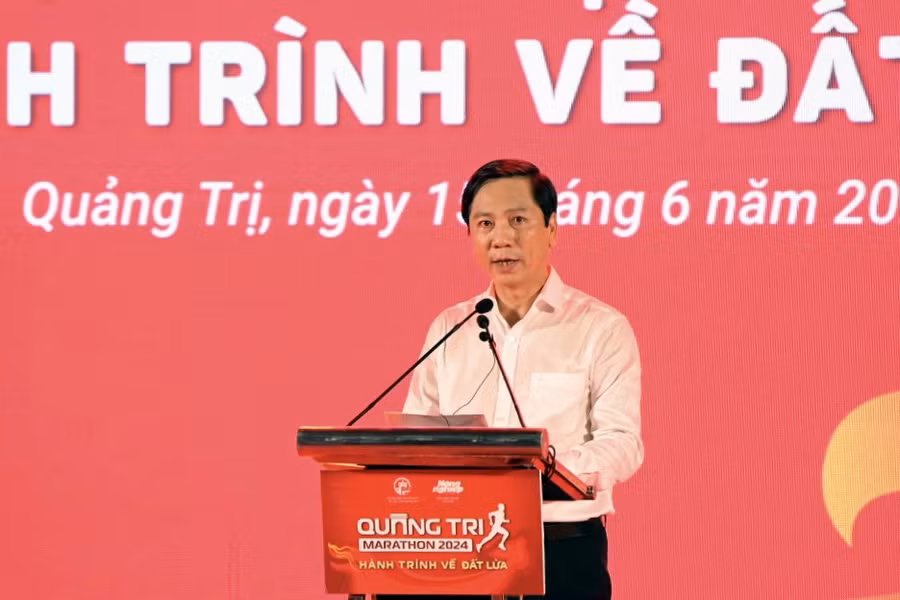Ông Hoàng Nam, Phó Chủ tịch UBND tỉnh Quảng Trị phát biểu tại chương trình.