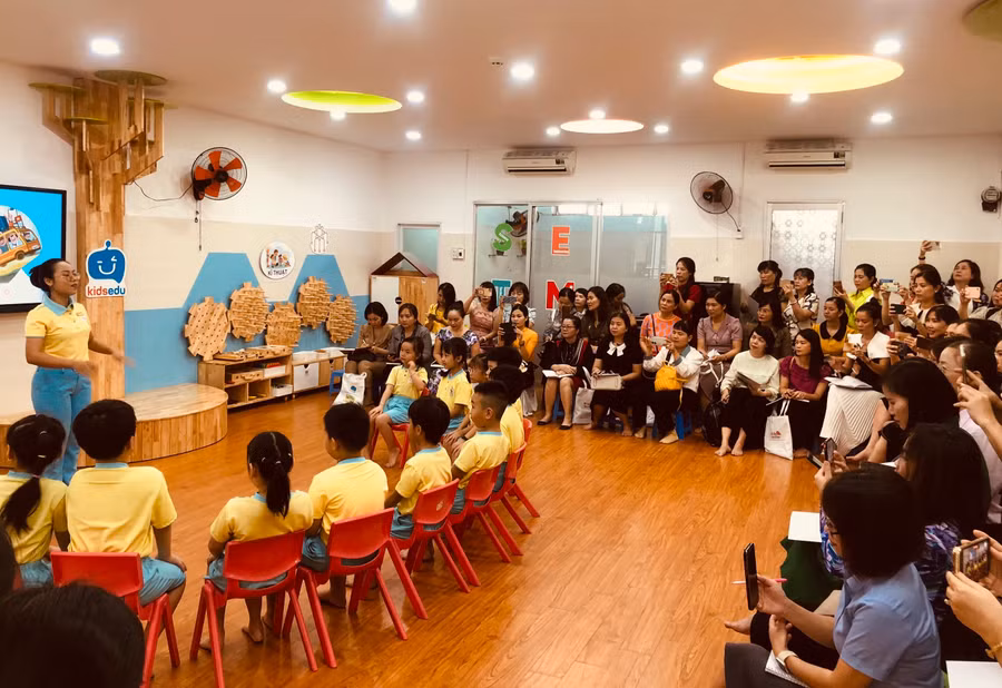 Ghi nhận mô hình điểm trường mầm non lấy trẻ làm trung tâm.