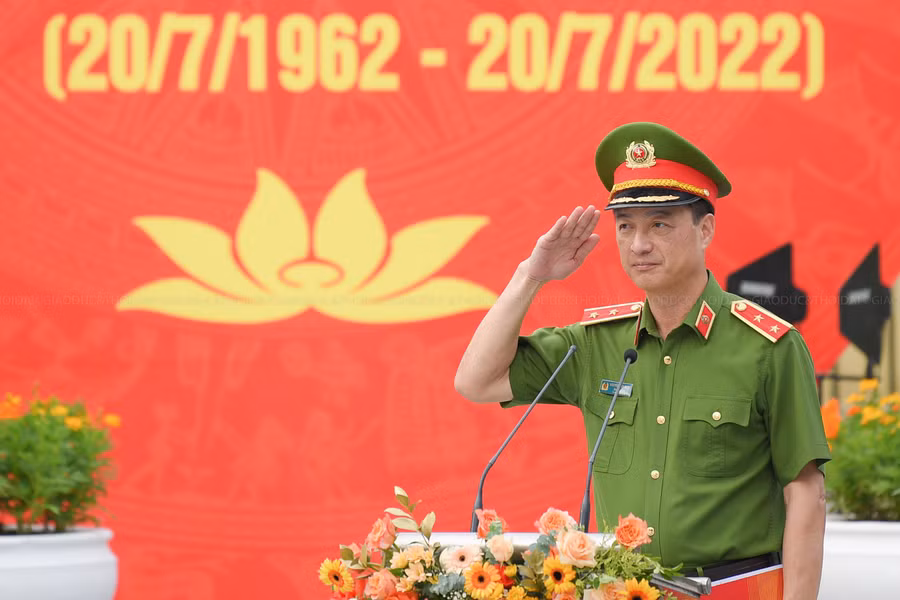 Trung tướng Nguyễn Duy Ngọc, Thứ trưởng Bộ Công an phát biểu tại buổi lễ.