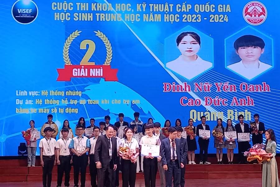 Quảng Bình có 1 dự án đoạt giải Nhì, 1 dự án đạt giải Tư tại Cuộc thi Khoa học kỹ thuật cấp quốc gia dành cho học sinh trung học.