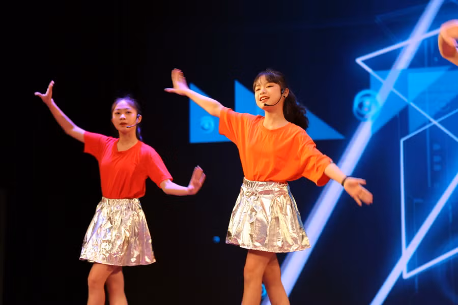 Ra mắt Chương trình Trải nghiệm nghệ thuật và giáo dục School Star ảnh 4