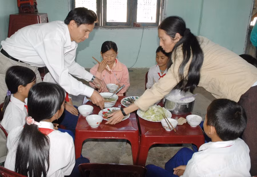 Chung tay xây dựng xã hội học tập